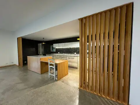 Casa en Alquiler de 3 dormitorios