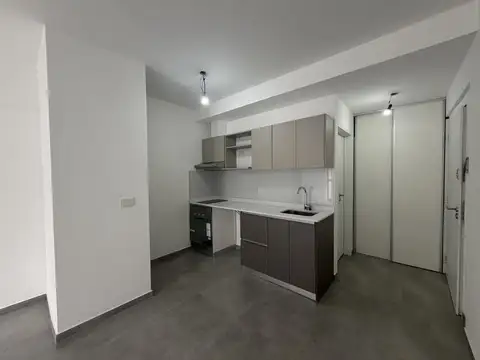 Departamento en Alquiler en Caballito Sur, $ 650.000