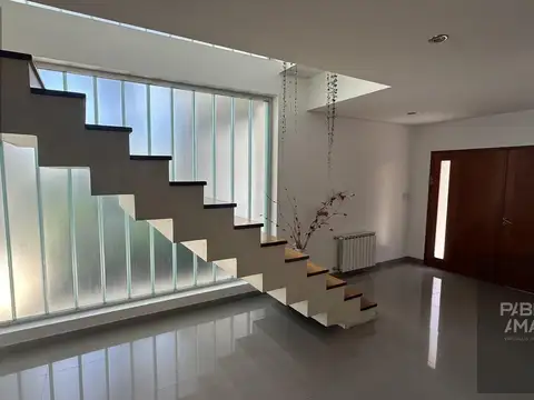 Casa en Venta en La Plata, USD 380.000