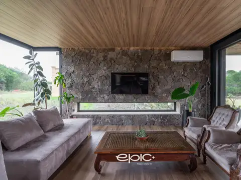 Casa en Venta en Costa Esmeralda, USD 560.000