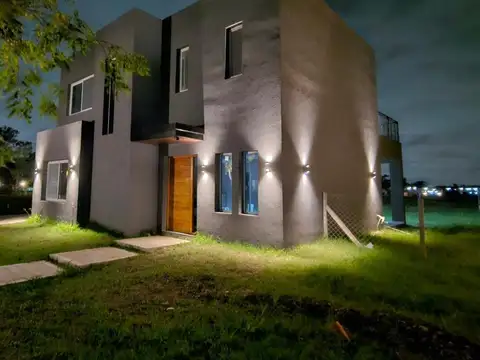 Casa en 2 plantas en San Pablo