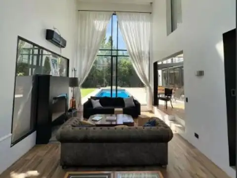 Casa en Venta en Boulevares, USD 550.000