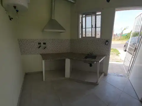 Depto Tipo Casa en Alquiler de 2 ambientes