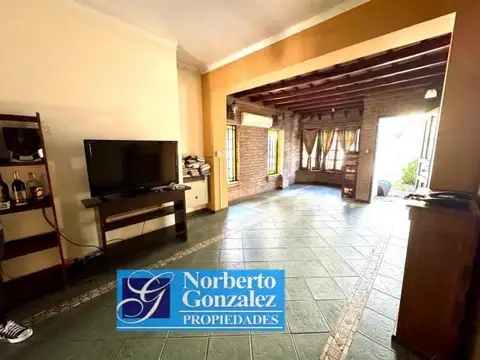 Venta de Casa en Propiedad Horizontal Ubicado en Ciudad Jardín Todo en Planta Baja F: 10322