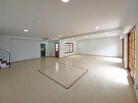 PH 4 AMBIENTES CON PATIO, ALTILLO Y TERRAZA