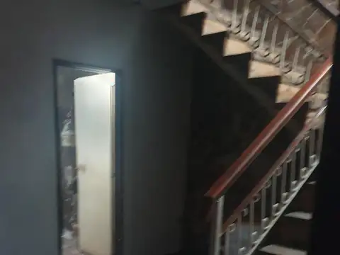 Venta casa 2 dorm. comedor, patio en berisso