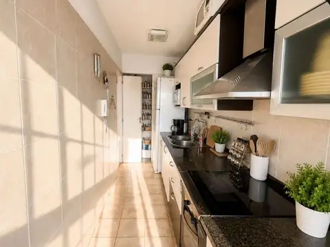Departamento 4 ambientes con 2 baños