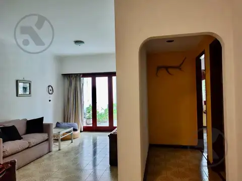 VENTA | CHALET 5 AMBIENTES | PARQUE LURO
