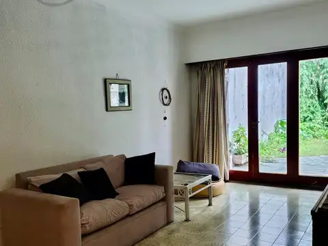 VENTA | CHALET 5 AMBIENTES | PARQUE LURO
