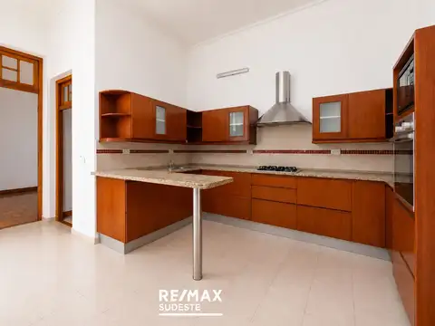 Depto Tipo Casa en Venta de 4 dormitorios