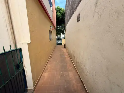 Depto Tipo Casa en Alquiler de 3 ambientes