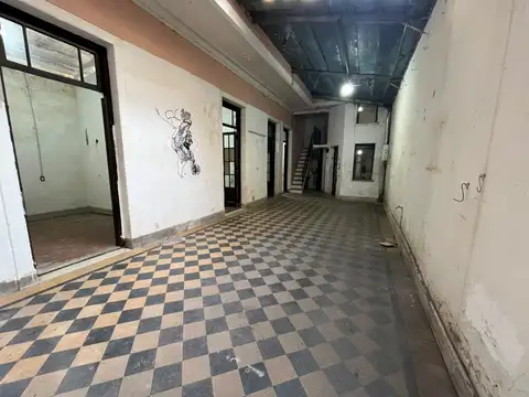 Galpon en Alquiler en Villa del Parque, $ 1.200.000
