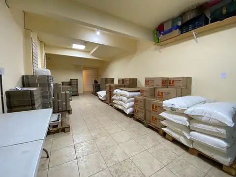 Local en Venta 60 años