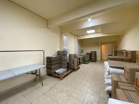 VENTA LOCAL COMERCIAL EN PATAERNAL