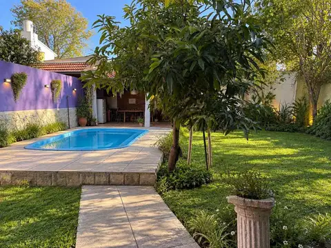 CASA EN VENTA EN QUILMES