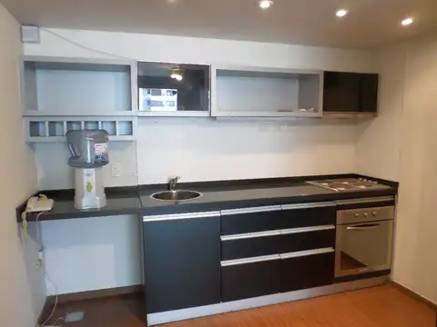 Villa Urquiza monoambiente al frente c/balcón cochera fija  Laundry , parrila  Yacuzzi, SUM