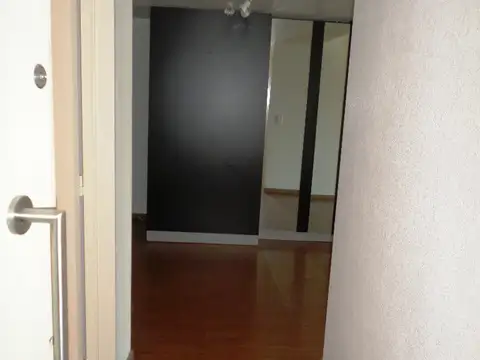 Departamento en Alquiler con 1 cochera