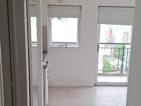 Lindo monoambiente en Flores