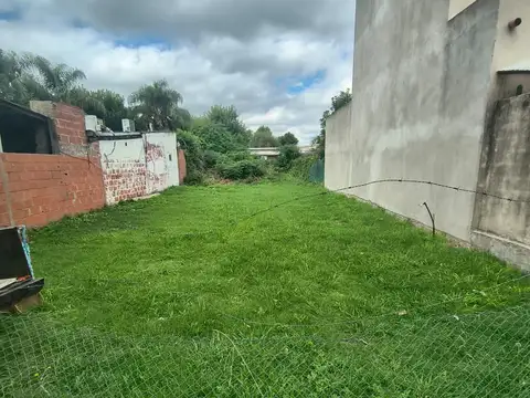 Terreno en Venta 9  mts Frente