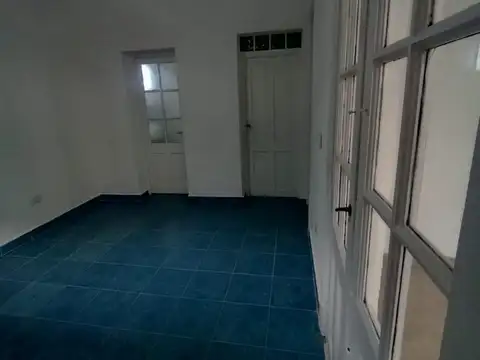 Depto Tipo Casa en Alquiler de 2 ambientes