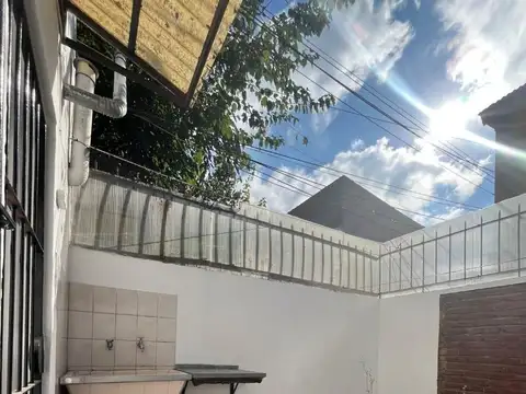 Avenida Argentina 600, Piso PB