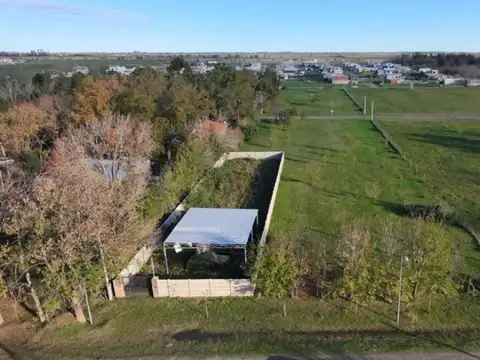 EN VENTA TERRENO 700M2 FUNES A METROS DE DON MATEO