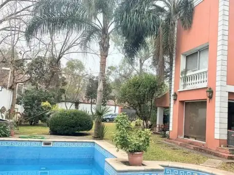 Casa en Venta en Barrio Parque Leloir, USD 380.000