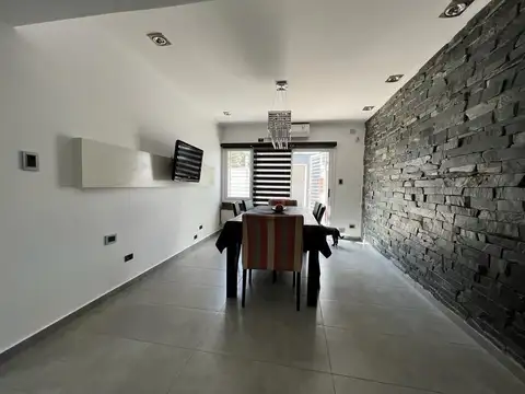 Casa en Venta en Villa Constitucion, USD 170.000