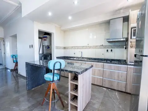 GRAN TERRENO CON CASA EN PLANTA ALTA