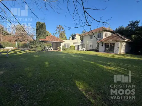 Casa en venta 4 ambientes - Ingeniero Maschwitz
