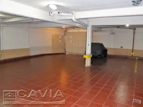 Cochera número 2 grande de fácil acceso - Disponible 1° de julio - julio 140.000,00 - a partir de agosto 180.000