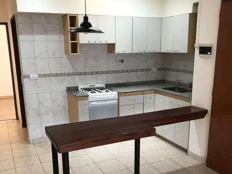 Depto Tipo Casa en Alquiler de 2 ambientes