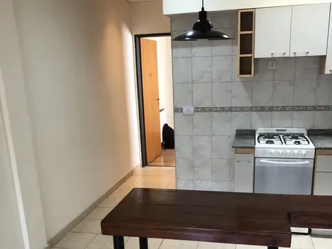 Depto Tipo Casa en Alquiler de 1 dormitorio