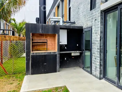 Casa 4 ambientes con 1 baño