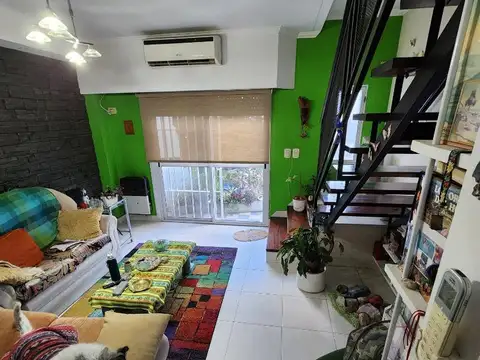 Depto Tipo Casa en Venta al Este