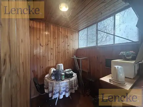San Isidro, venta, departamento apto profesional, al frente, 3 ambiente con cochera