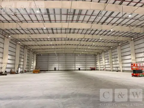 Depósito Logístico Industrial en el triangulo de Malvinas Argentinas categoría 3