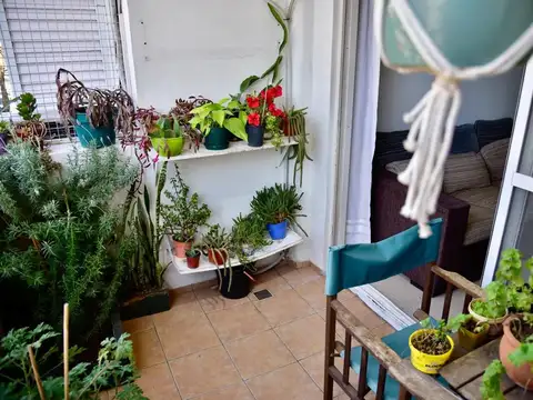 Departamento 4 ambientes con 2 baños