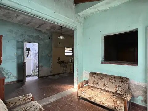 Depto Tipo Casa en Venta en Barrio Industrial, USD 28.000