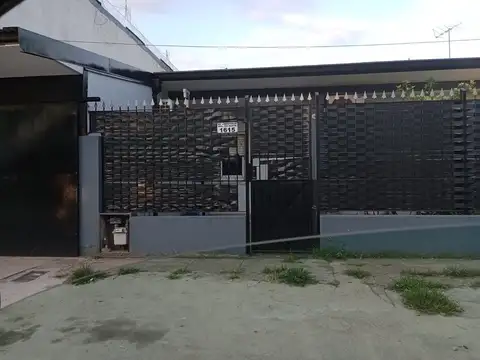 CASA AMERICANA SOBRE AV. SAN MARTIN 