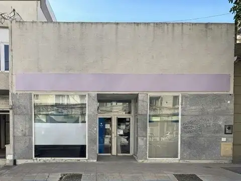 Local Comercial en Av. San Martin Oeste 32