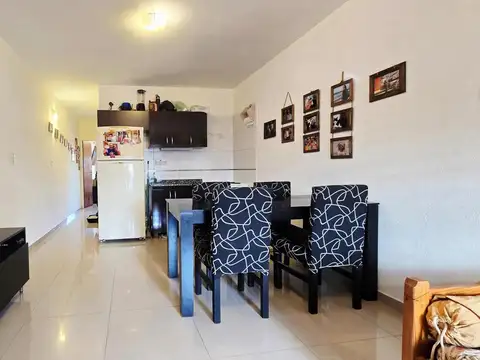 Depto Tipo Casa en Venta en Centro, USD 70.000