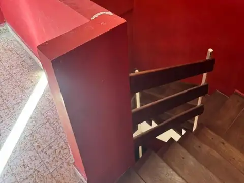 Depto Tipo Casa en Venta al Este