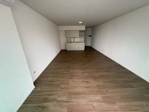 Departamento en Alquiler con 1 cochera