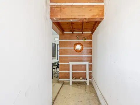 Venta casa 3 amb mas depto 2 amb Villa Ballester