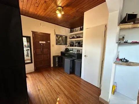 Avenida Presidente Perón 700