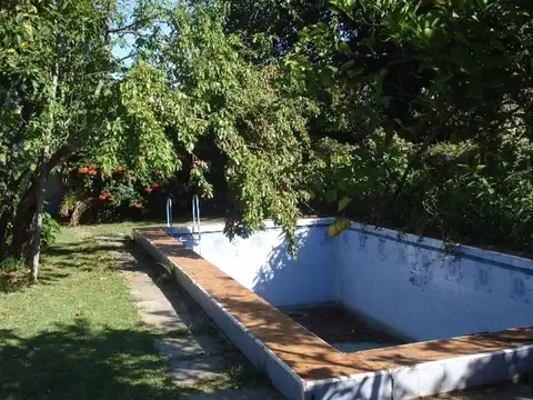 Casa 3 ambientes con 1 baño