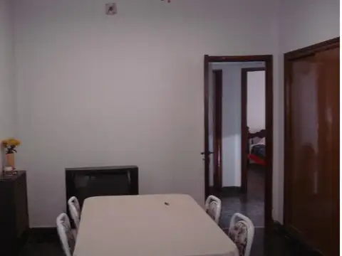 VENDE CASA EN MARCOS PAZ,EXCELENTE UBICACIÓN