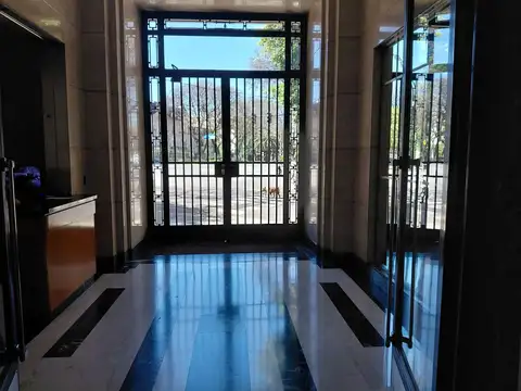 Av Libertador  al 2200