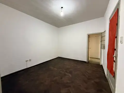 Casa en Alquiler con 1 cochera